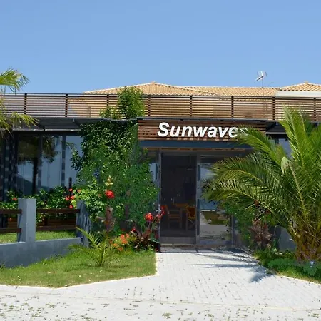 호텔 Sunwaves Beach