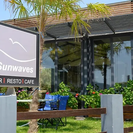 Sunwaves Beach 2* Vasiliki